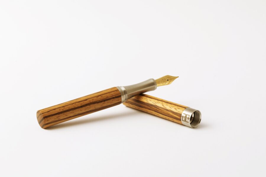 Paris Fountain Pen "Zebrano Wood"